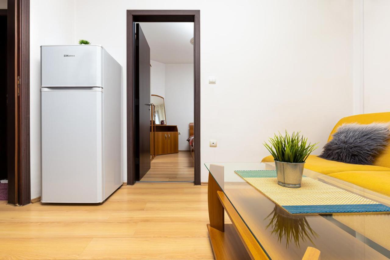 Lovely 1Bd Apartment Close To The Summer Theatre Plovdiv Ngoại thất bức ảnh
