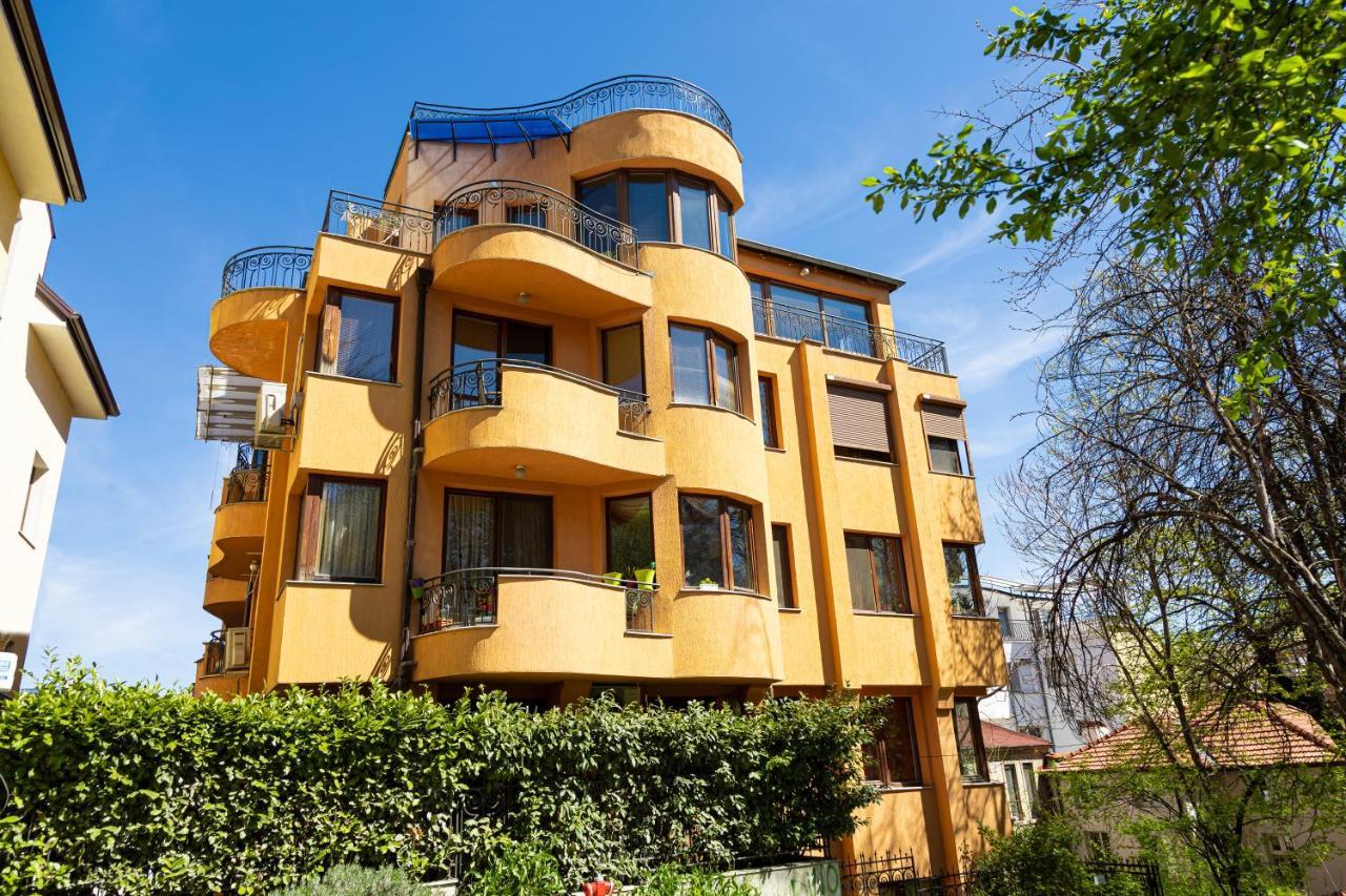 Lovely 1Bd Apartment Close To The Summer Theatre Plovdiv Ngoại thất bức ảnh